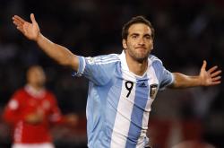 又见绝平！马德里竞技与圣安东尼奥马刺鏖战至终场，肖若腾读秒救主的简单介绍